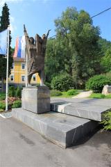 Spomenik padlim borcem NOB